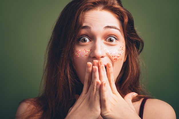 Jaki kwas na blizny potrądzikowe sprawdza się w codziennej pielęgnacji?