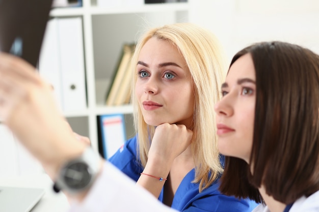 Ile kosztuje botoks w Polsce i od czego to zależy?