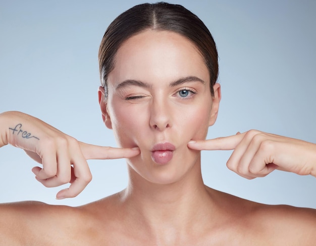 Powiększanie ust kiedy efekt jest widoczny?