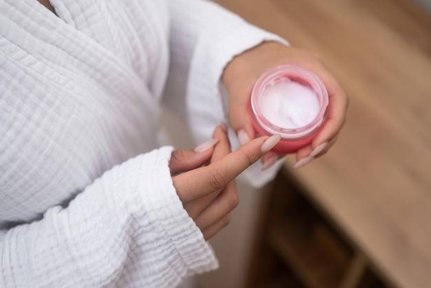 Jaki balsam ujędrniający warto wybrać do codziennej pielęgnacji?