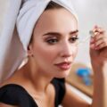 Kiedy stosować kwasy na twarz żeby zadbać o cerę?