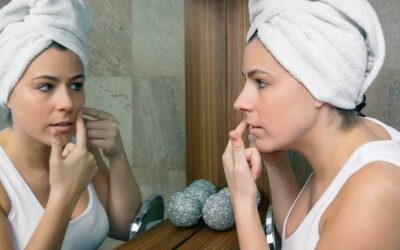 Co stosować na rozszerzone pory, by poprawić wygląd skóry?