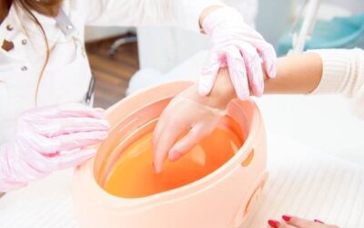 Jak używać parafiny do rąk, by poprawić kondycję skóry?