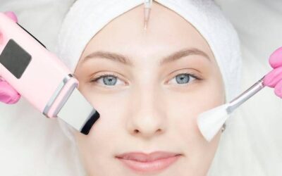 Linerase czy Profhilo co wybrać dla swojej skóry?