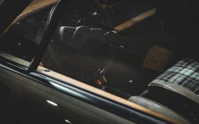 Jak pielęgnować skórę w aucie, by zachować jej świeżość?